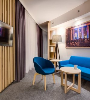 obraz w apartamencie w hotelu HolidayInn